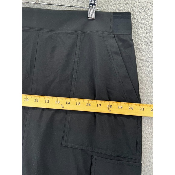 Athleta Brooklyn Heights Black High Rise Cargo Skirt Size 14 - Picture 4 of 14